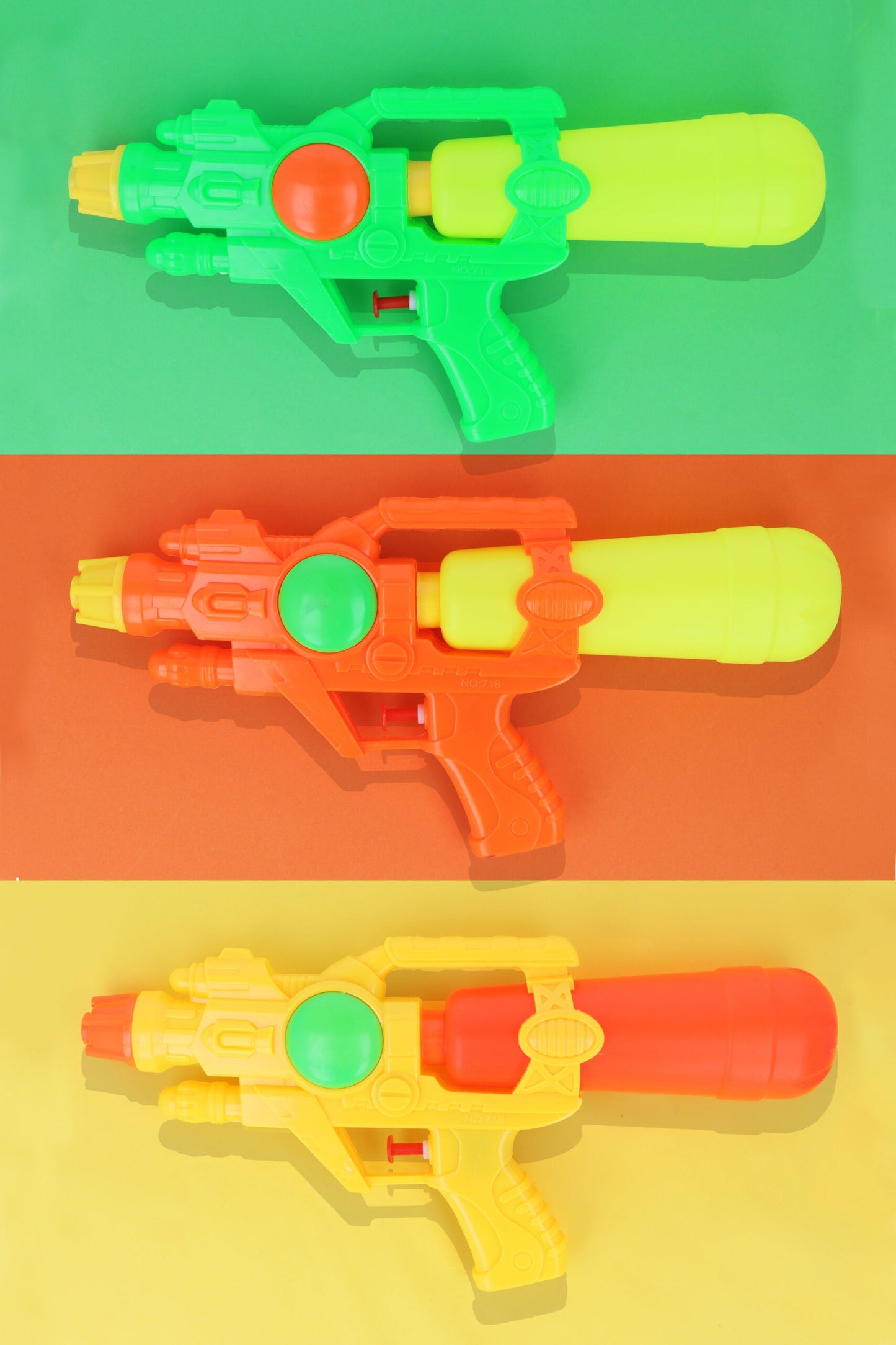 Childrens Fun Water Gun Outdoor Splash Gun Water Sports Fun 31cm R08291 (Parcel Rate)