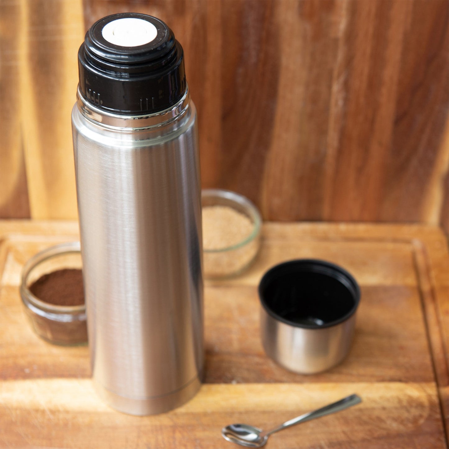 SQ Professional Stainless Steel Vacuum Thermos Flask 750ml 4848  (Parcel Rate)